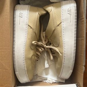 Tan Air Force 1